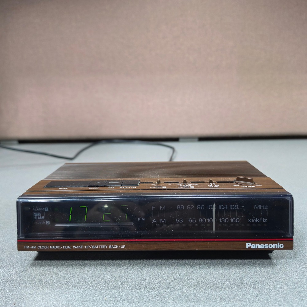 Vintage Panasonic Clock Radio Excellent RC-6065 Wood‎ Grain Dual Alarm